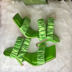 Gianni Bini Green Sandal